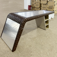 Pour Aviator Furniture Wing Desk Table de bureau d'aviation vintage en aluminium au design industriel du milieu du siècle