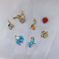 Charmes fins délicats en laiton plaqué or Mini pendentifs banane cerise éléphant mignon pour la fabrication de bijoux