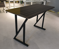 Pieds de table de salle à manger modernes en métal pour écoles et restaurants, en acier inoxydable Xinhao SC-001, durables, garantie 1 an