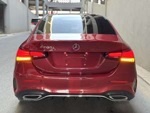 <span class=keywords><strong>Mercedes</strong></span>-Benz A180L 2023 avec cockpit numérique et éclairage d'ambiance, berline à empattement long, voiture d'occasion, voiture de luxe actuelle - Product Image 3