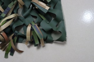 <span class=keywords><strong>Filet</strong></span> <span class=keywords><strong>de</strong></span> <span class=keywords><strong>camouflage</strong></span> 3D à franges motif forêt pour la chasse et la protection anti-photographie aérienne - Product Image 4