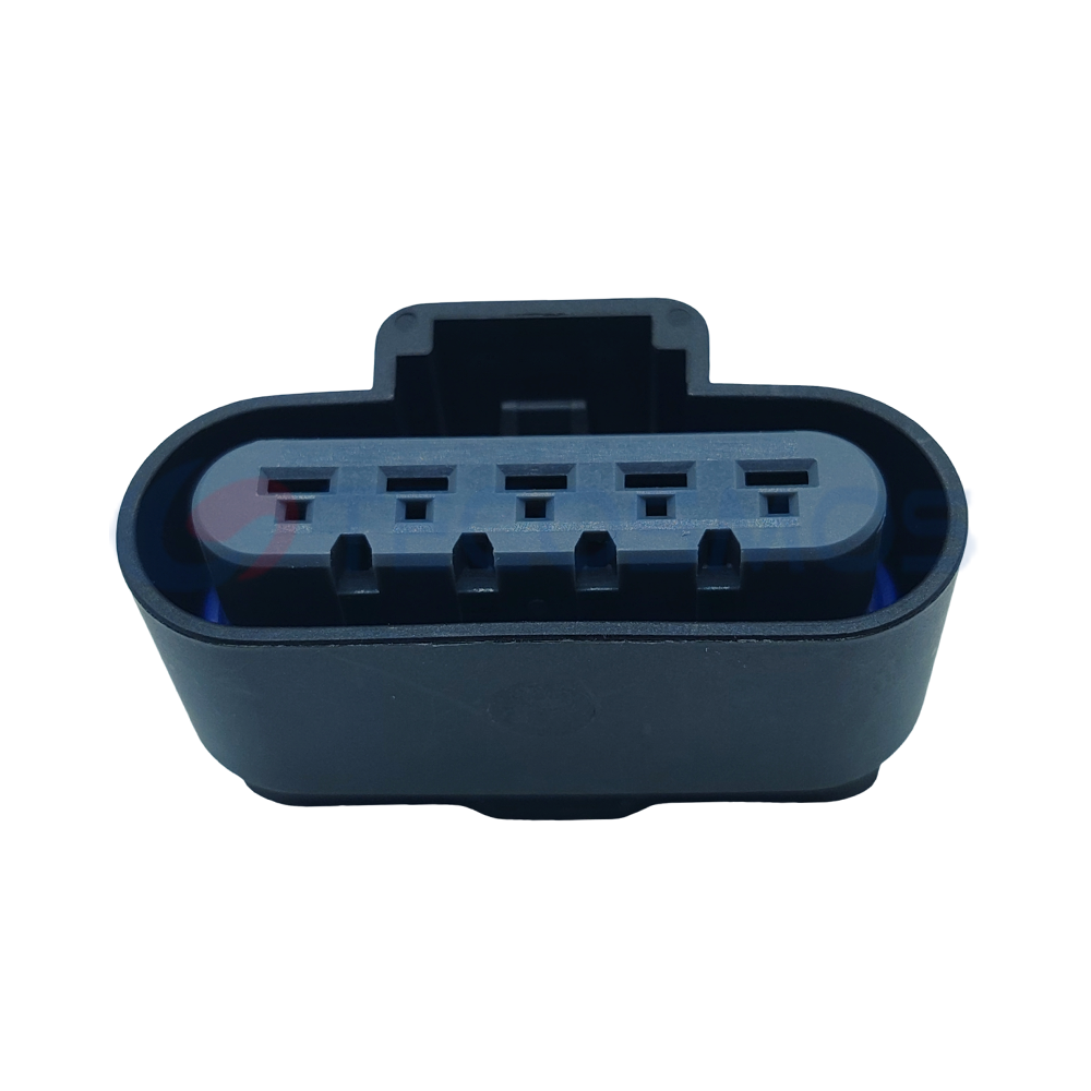 Automotive Electronic Fuel Pump Plug Electric Gasoline Pump Connector Suitable for Buick 5pin Female 13521463
