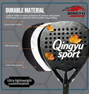 Raqueta de Pádel Personalizada Qingyu Sport, Raqueta de Fibra de Carbono con Logotipo y Diseño Personalizados, Raqueta para Interior y Exterior - Product Image 4