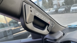 Panneau de Commutation Sans Fil 6 Voies 12V pour GMC Sierra, Fabrication CNC Exquise, Réplique 1:1 de la Poignée de Montant A Originale - Product Image 3