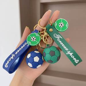 Porte-clés ballon de football PVC, souvenir de la Coupe du Monde de football 2026, cadeau pour les fans de football - Product Image 6