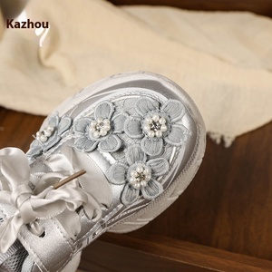 Meisjes Casual Sneaker Kant Mesh Gesp Met Zachte Bodem, Ademend Bloemontwerp Lente Herfst Hardloopsportschoenen Voor Peuters - Product Image 3