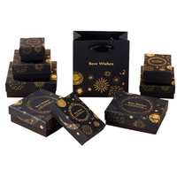 Boîte cadeau noire mate A1 avec impression dorée céleste Soleil Lune Étoile, texte « Meilleurs vœux », intérieur en mousse, logo personnalisé, ensemble cadeau