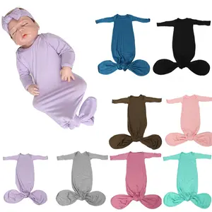 신생아 아기 가운 단색 아기 수면 가방 부드러운 누드 느낌 바디 수트 아기 매듭 침낭 모자 세트