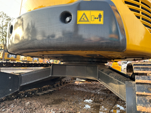 Excavatrice hydraulique sur chenilles Komatsu 35MR d'occasion efficace dans un espace étroit Durable et adaptable 20MR 30MR 35MR 40MR 50MR 55MR 56 - Product Image 6