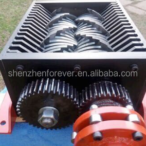 Cuchillas de Cámara para Trituradora de Botellas de Plástico de Dos Ejes Modelo 300x300 de Shenzhen Forever - Product Image 3