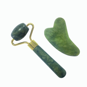 Kit facial en pierre naturelle Xiu Yan, rouleau à tête unique avec Gua Sha en forme de cœur pour les soins de beauté quotidiens et les soins spa - Product Image 3