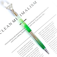 Stylo bille grand format effet diamant avec corps à paillettes liquides pour le bureau, l'école, les étudiants, les cadeaux et la publicité