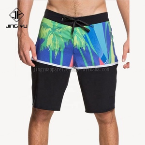 Trajes de Baño Personalizados para Hombre, Shorts de Baño de Nailon Reciclado y Elastano, Trajes de Baño a Rayas para Hombre - Product Image 3