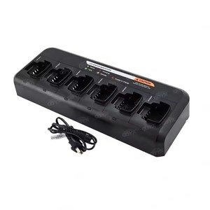 PMLN6595 Interphone Chargeur à six groupes PMLN6595, adapté à la <span class=keywords><strong>radio</strong></span> <span class=keywords><strong>bidirectionnelle</strong></span> <span class=keywords><strong>Motorola</strong></span> DP1400 CP200D DEP450 - Product Image 4