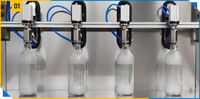 Machine de remplissage de liquide à commande numérique électrique petit distributeur quantitatif pour l'eau alimentaire chimique en plastique