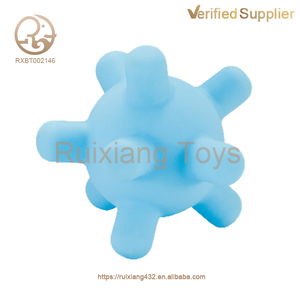 Suministro de fábrica lindo bebé temprano enseñado juego de captura de mano juguetes baño spray océano bola bebé juguetes de baño - Product Image 4