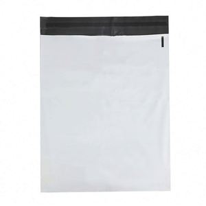 Reusable Eco-Friendly Material Mailing <b>Bag</b> Green and Convenient Express Packaging Poly Mailer - Product Image 4