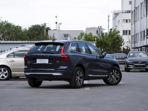 Esportazioni Auto Cinesi 2025 Volvo <span class=keywords><strong>XC60</strong></span> Trazione Integrale Deposito SUV Super Personalizzato VOLVO <span class=keywords><strong>XC60</strong></span> Stile 2024 Volvo <span class=keywords><strong>XC60</strong></span> - Product Image 3