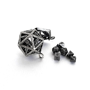Mini juegos <span class=keywords><strong>de</strong></span> dados Dnd llavero pequeño portátil Dnd dados Metal con llavero Micro <span class=keywords><strong>juego</strong></span> <span class=keywords><strong>de</strong></span> dados <span class=keywords><strong>de</strong></span> rol para <span class=keywords><strong>juego</strong></span> <span class=keywords><strong>de</strong></span> <span class=keywords><strong>mesa</strong></span> - Product Image 6