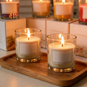 Candele in Cera di Soia Colorate in Confezione Regalo, Vendita all'Ingrosso, Regalo di Benvenuto per Camere d'Albergo, Decorazione per un'Atmosfera Accogliente - Product Image 1