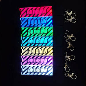 Porte-clés personnalisé <span class=keywords><strong>Cyberpunk</strong></span> en acrylique translucide multicolore avec LED, outils EDC en PVC et accessoire flash pour clés - Product Image 6