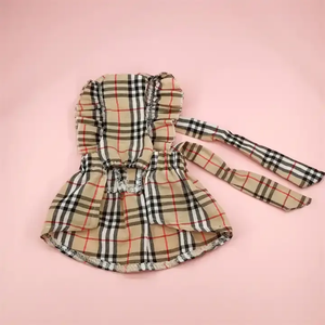 Vêtement pour animaux de compagnie en coton de haute qualité, classique et décontracté, robe pour chiens, veste à nœud papillon à carreaux de designer pour l'été et le printemps avec motif imprimé - Product Image 3