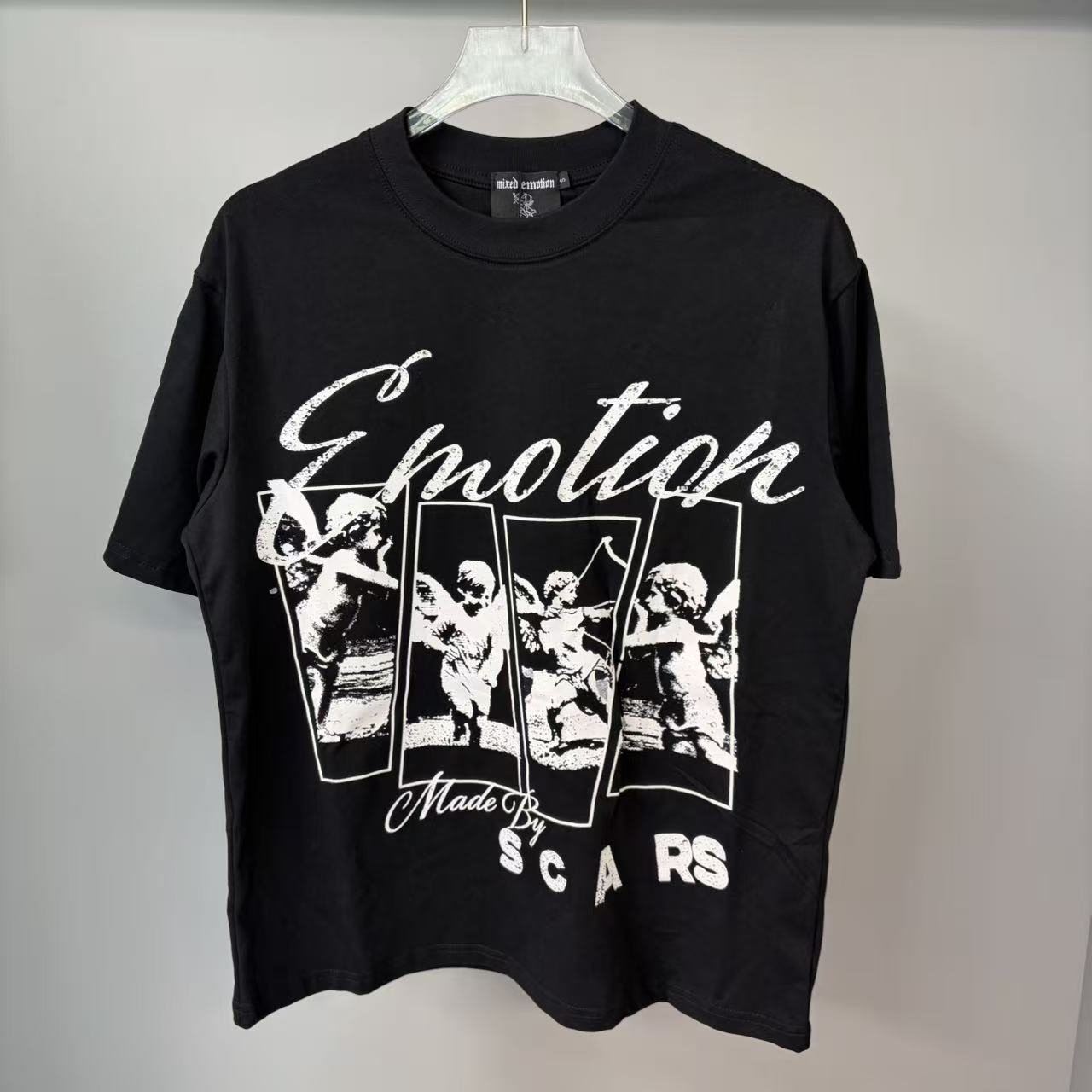 Noir-16