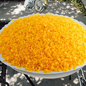 Toptan Doğal Sarı Balmumu Peletleri/Parçaları %100 Saf Bal Mumu DIY Aromaterapi Mum Yapımı için Toplu Tedarik - Product Image 4