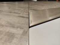 Bureau de direction moderne de luxe italien |   Bureau de direction haut de gamme avec fonction LED, panneau en bois et acier inoxydable, modulaire en forme de L