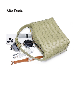 Sac fourre-tout de plage de luxe en cuir PU tissé et tricoté, fait main, personnalisé, avec logo imprimé, mini, vente en gros - Product Image 4