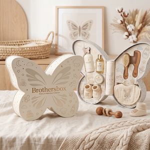 Boîtes en forme de papillon irrégulières faites à la main sur mesure, emballages de luxe personnalisés pour les soins de la peau et les soins pour bébés, ensemble de cadeaux - Product Image 4
