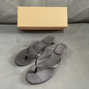 Sandales tongs pour femmes, pour l'extérieur - Nouveau style estival, sandales plates décontractées de qualité pour femmes - Product Image 6