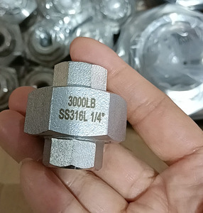 Raccordo esagonale femmina forgiato <span class=keywords><strong>384</strong></span> MSS SP-83 in acciaio inossidabile certificato ISO 9001:2015, 3000LB DN15-100 - Product Image 6