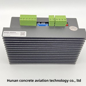 Driver intelligent à micro-étapes à trois commandes M880A – Pièces spéciales pour pompe à béton – Sans tension requise - Product Image 1