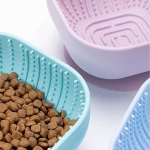 Bol à alimentation lente en silicone sans BPA pour animaux de compagnie, adapté pour nourrir chiens et chats - Articles pour animaux de compagnie - Product Image 4