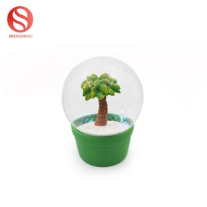 Personnalisé 100mm nouveaux cadeaux décoration design <span class=keywords><strong>grand</strong></span> <span class=keywords><strong>cactus</strong></span> en résine boule à neige - Product Image 3