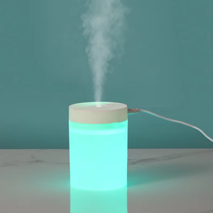 Portable 200ML USB Mini Air Humidifier with LED Lamp Essential <b>Oil</b> <b>Diffuser</b> and Humidistat for Home Bedroom Car Office Use - Product Image 3