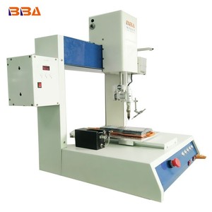 Máquina robot de soldadura automática de alambre de <span class=keywords><strong>estaño</strong></span> de varios ejes de alta velocidad <span class=keywords><strong>con</strong></span> dispositivo giratorio - Product Image 1