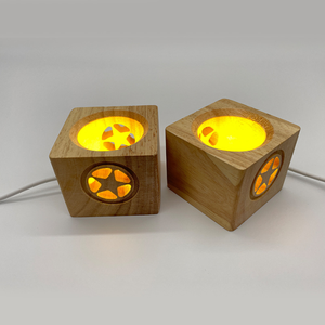 El único diseño de <span class=keywords><strong>estrella</strong></span> de cinco puntas hecho de madera maciza natural, combinado con una bola de cristal, hará que toda tu noche brille. - Product Image 5