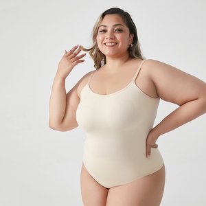 Body Modellante Intero da Donna con Spalline Regolabili, Senza Cuciture, Traspirante, Contenitivo Pancia, Design con Apertura all'Inguine, Effetto Sollevamento Fianchi, Modello Snellente - Product Image 4