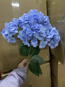 批发人造绣球花 5 朵绣球花束 丝质花 真实感绣球花束 适合婚礼活动装饰 - Product Image 4