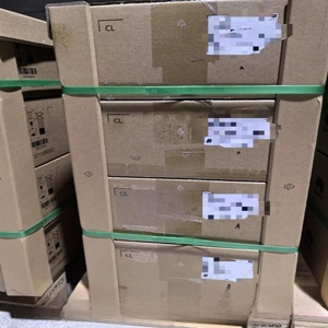 อุปกรณ์สื่อสารไร้สายสำหรับสถานีฐาน 2100MHz RRU5904 02311UWT แบนด์ 1/n1 1920-1980 2110-2170 4x60W 4T4R - Product Image 5