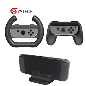SYYTECH Kit <span class=keywords><strong>de</strong></span> Volante <span class=keywords><strong>para</strong></span> Juegos, Base <span class=keywords><strong>de</strong></span> Carga, Soporte, Cubierta Antipolvo <span class=keywords><strong>para</strong></span> <span class=keywords><strong>Nintendo</strong></span> <span class=keywords><strong>Switch</strong></span> NS, Accesorios <span class=keywords><strong>para</strong></span> Juegos - Product Image 1