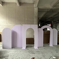 Décoration de scène multi-niveaux pour fête d'anniversaire ou mariage à l'étranger, arche de mariage