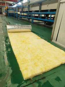 Isolant en <span class=keywords><strong>laine</strong></span> <span class=keywords><strong>de</strong></span> <span class=keywords><strong>verre</strong></span> ISOKING 32kg <span class=keywords><strong>90mm</strong></span> r27 rouleau d'isolation insonorisé - Product Image 5