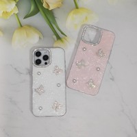 Coque de téléphone texturée avec décor papillon 3D en strass et perles, cadre d'appareil photo orné de diamants pour iPhone X 11 17 18 Samsung Redmi