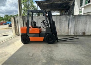 Forklift Diesel Toyota 2.5 Ton Bekas Berkualitas Tinggi Asli Jepang, Harga Murah untuk Performa Tinggi - Product Image 2