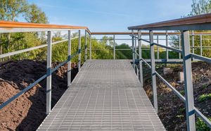Grille de barre en métal galvanisé personnalisée de haute qualité pour <span class=keywords><strong>rampe</strong></span> de fauteuil roulant <span class=keywords><strong>rampe</strong></span> de grille en acier - Product Image 3