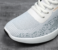 Vente en gros : Baskets de sport pour hommes, tendance automne, respirantes, en maille, à lacets, pour la course, avec semelle extérieure en PVC durable, style décontracté et moderne