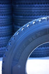 Neumáticos para Camión LCH T-REX LD220 11R22.5, Neumáticos Radiales TBR de Caucho Natural de Alta Calidad, Venta al Por Mayor, Directo de Fábrica - Product Image 6
